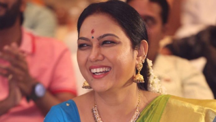 Actress-Hema-Into-Telugu-Bigg-Boss