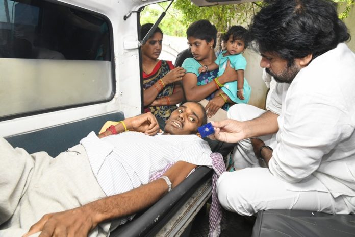Pawan-Help-To-His-Fan-Who-Suffering-From-Cancer