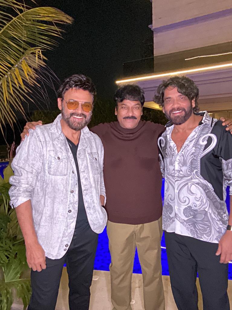 Chiranjeevi: దీపావళి స్పెషల్..! చిరు, నాగ్, వెంకీ.. ఒకే ఫ్రేమ్ లో..  ఫ్యాన్స్ ఖుషీ - TeluguBulletin.com