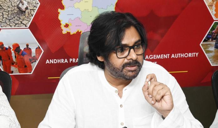 వరద బాధితులకోసం డిప్యూటీ సీఎం పవన్ కోటి విరాళం.!