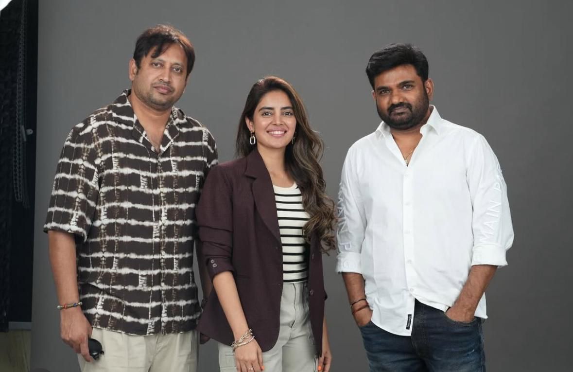 Three Roses: తెలుగు అమ్మాయిలకు సినిమాల్లో అవకాశాలు.. నటి కుషిత కల్లపు ...