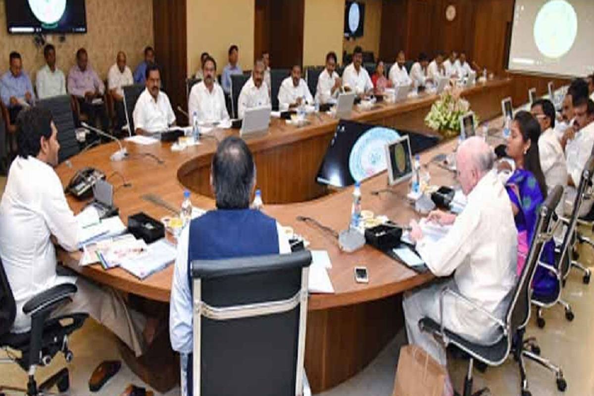 AP Ministers SLEEPING over this crucial topic! - TeluguBulletin.com