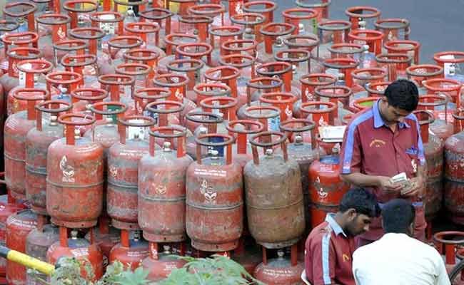 Lpg Cylinder To Shock Indian Middle-class