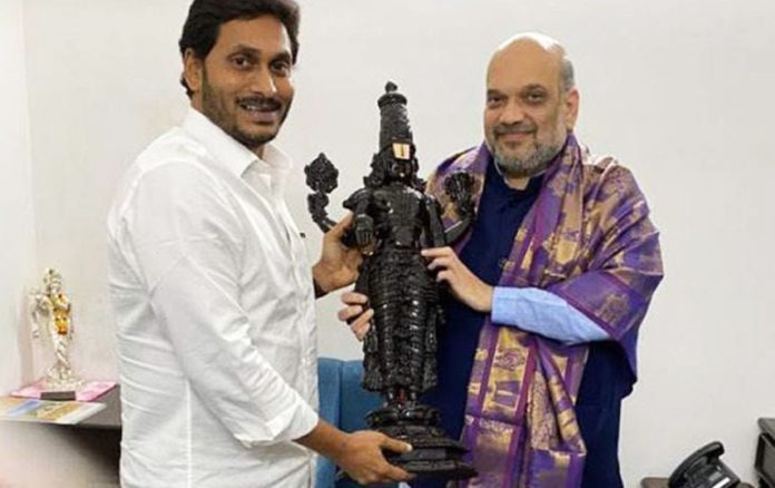 YSJ-Amit Shah Amit Shah And Jagan Mohan Discussed On Andhra Police?