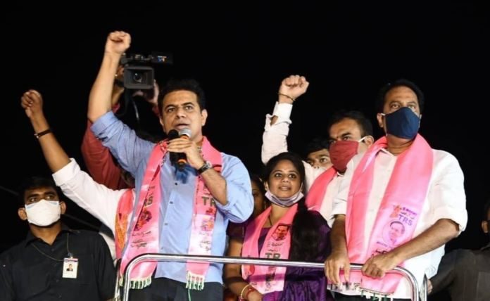 Ktr Takes Amaravati Reference In Ghmc Campaigning..!