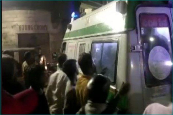 13 Injured As Fire Spreads Out After Cylinder Blast In Hyderabad Patha Basthi
