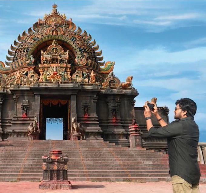 Chiranjeevi Shares Video Of Acharya Temple Town Set