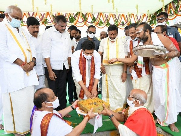 Cm Jagan Laid The Foundation Stone For The Reconstruction Of Temples In Vijayawada