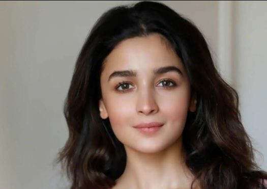 Alia Bhatt Isolates Herself After Testing Positive For Covid-19