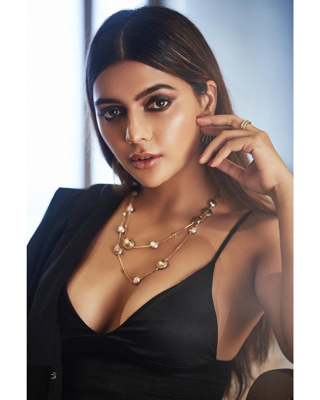 Porn Movi Com Ruhi Shign - Ruhi Singh Hot Photoshoot - TeluguBulletin.com