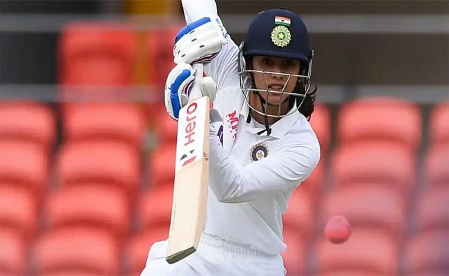 Smriti Mandhana Is First Indian Woman To Score Ton In D/n Test