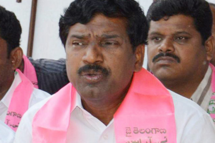 Trs Mla’s Misleading Comments On Kcr Go Viral