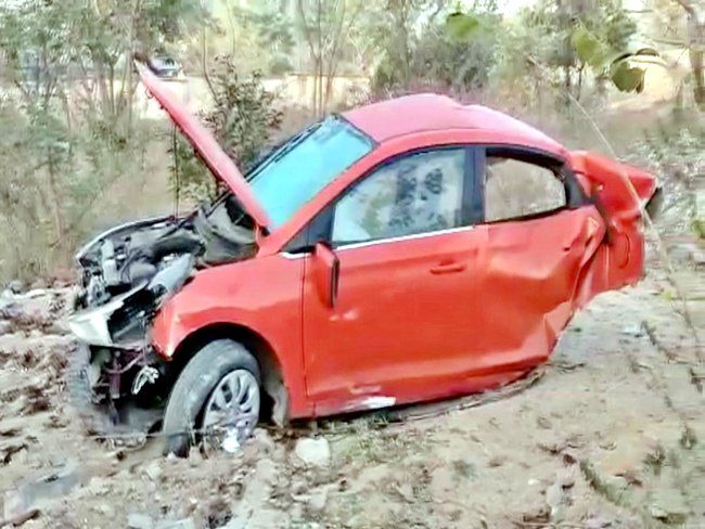 Two Junior Artists Died In Gachibowli Road Accident