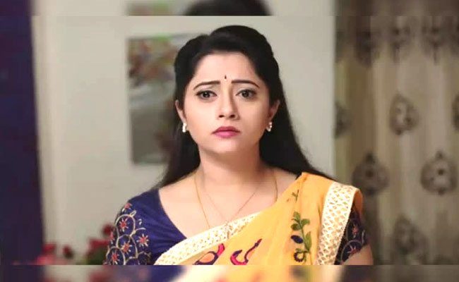 Tv Actress Lahari Arrested In An Accident Case
