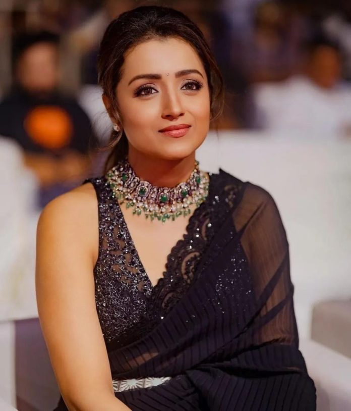 Trisha Glamour Photos