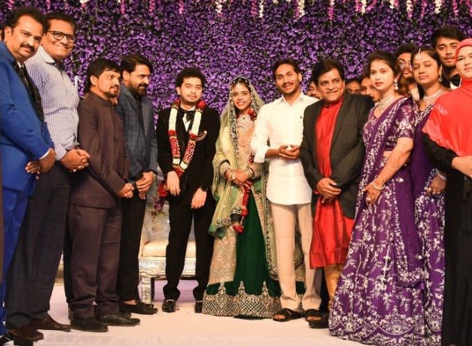 Cm Ys Jagan Attends Ali’s Daughter’s Wedding Reception