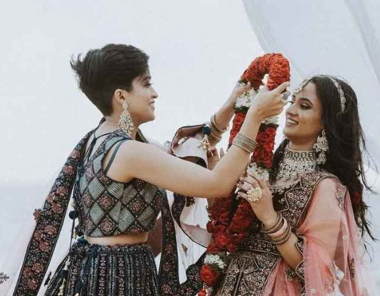 Kerala Lesbian Couple Wedding Photoshoot Goes Viral