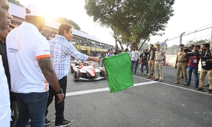 Inaugural Edition Of Indian Racing League Flagged Off By Kcr In Hyderabad
