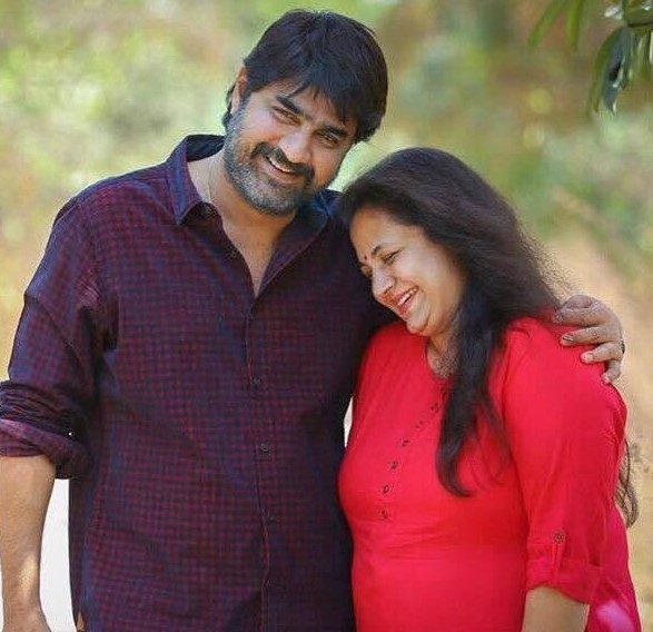 Popular Couple In Tollywood To End 25 Years Of Marriage?