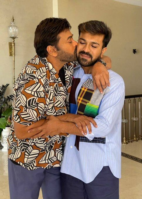 Superb Pic: Chiru’s Lovely Wishes To Charan