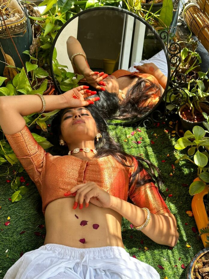 Pic Talk: Telugu Glamour Doll’s Traditional Treat