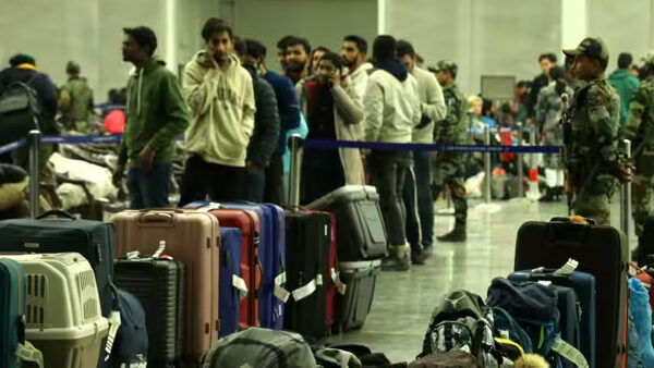 21 Indian Students Sent Back By Usa Immigration