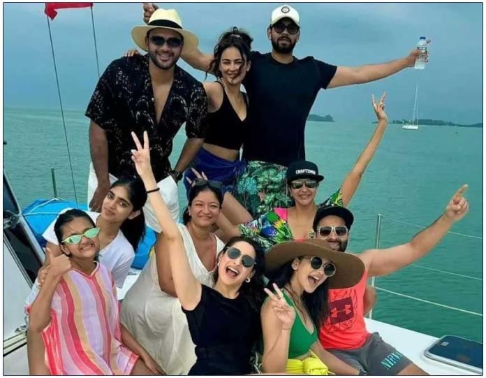 Rakul Preet Singh To Get Married In February 20, Hosts A Bachelor Party In Thailand!