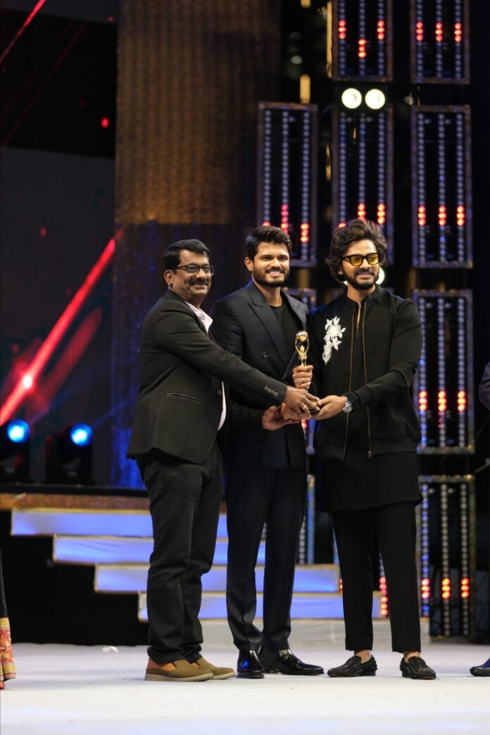 Anand Deverakonda Receives Best Actor Award