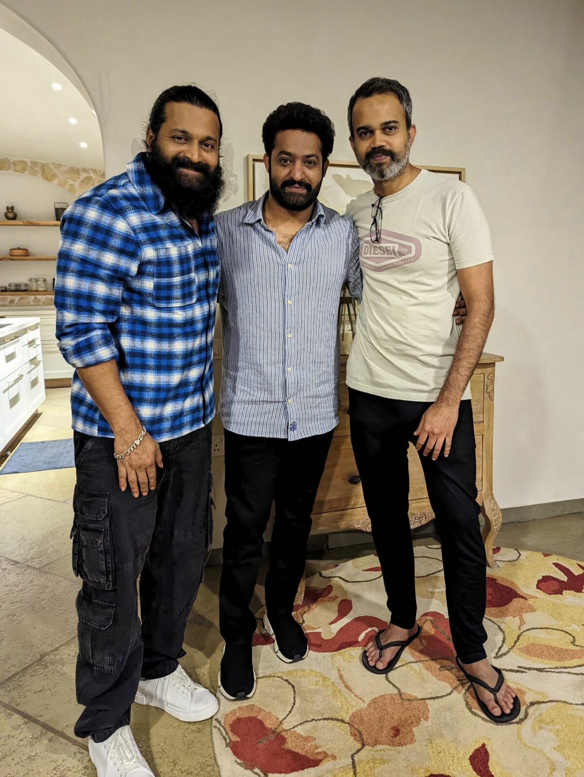 Ntr Parties With Kannada Stars