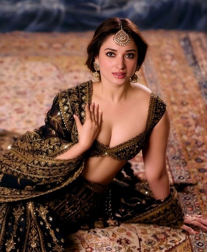 Pic Talk: Milky Lady In Low Cut Top