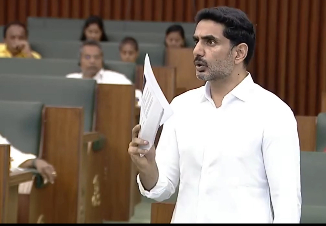 లోకేశ్: మెగా DSC రిక్రూట్మెంట్ను 141 కేసులు ఆపలేవు