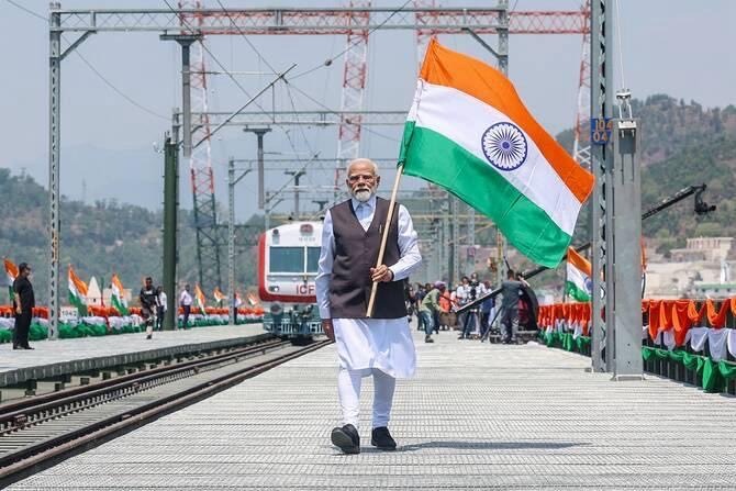 పవన్ కల్యాణ్ ఆర్టికల్ 370 రద్దుకు ఏడేళ్లు